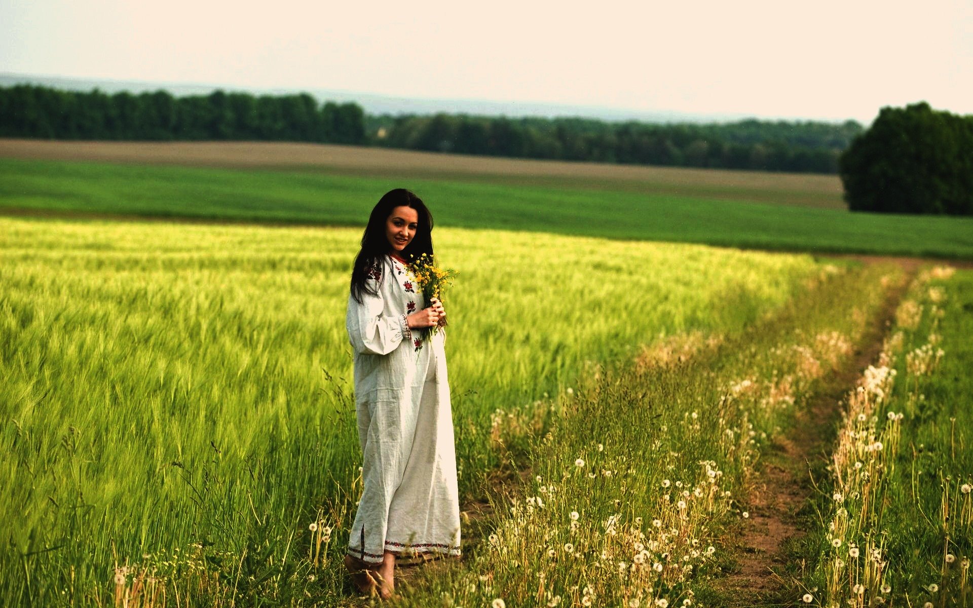 Women in Slavic costumes in Zaporozhye