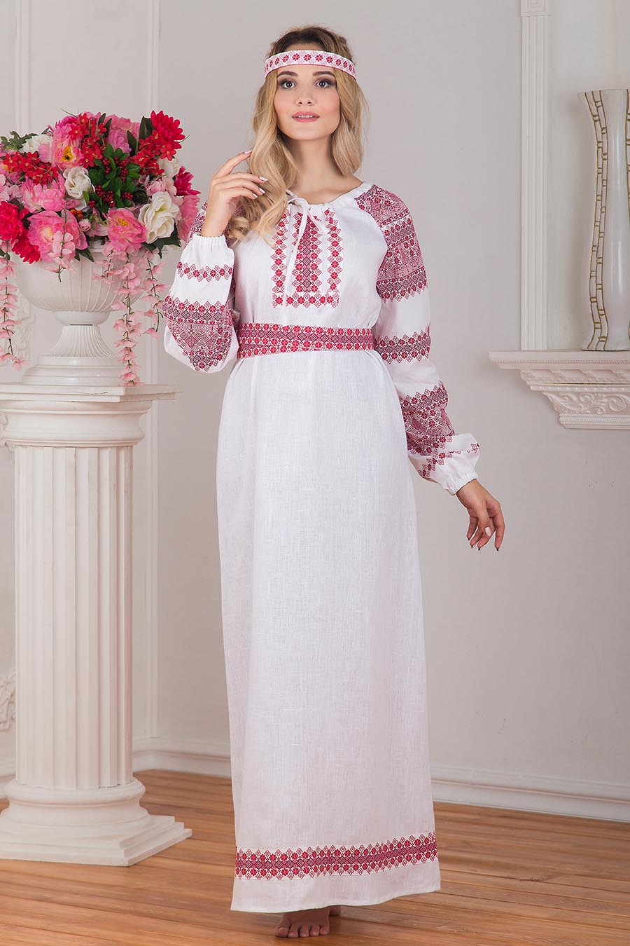 Women in Slavic costumes in Zaporozhye