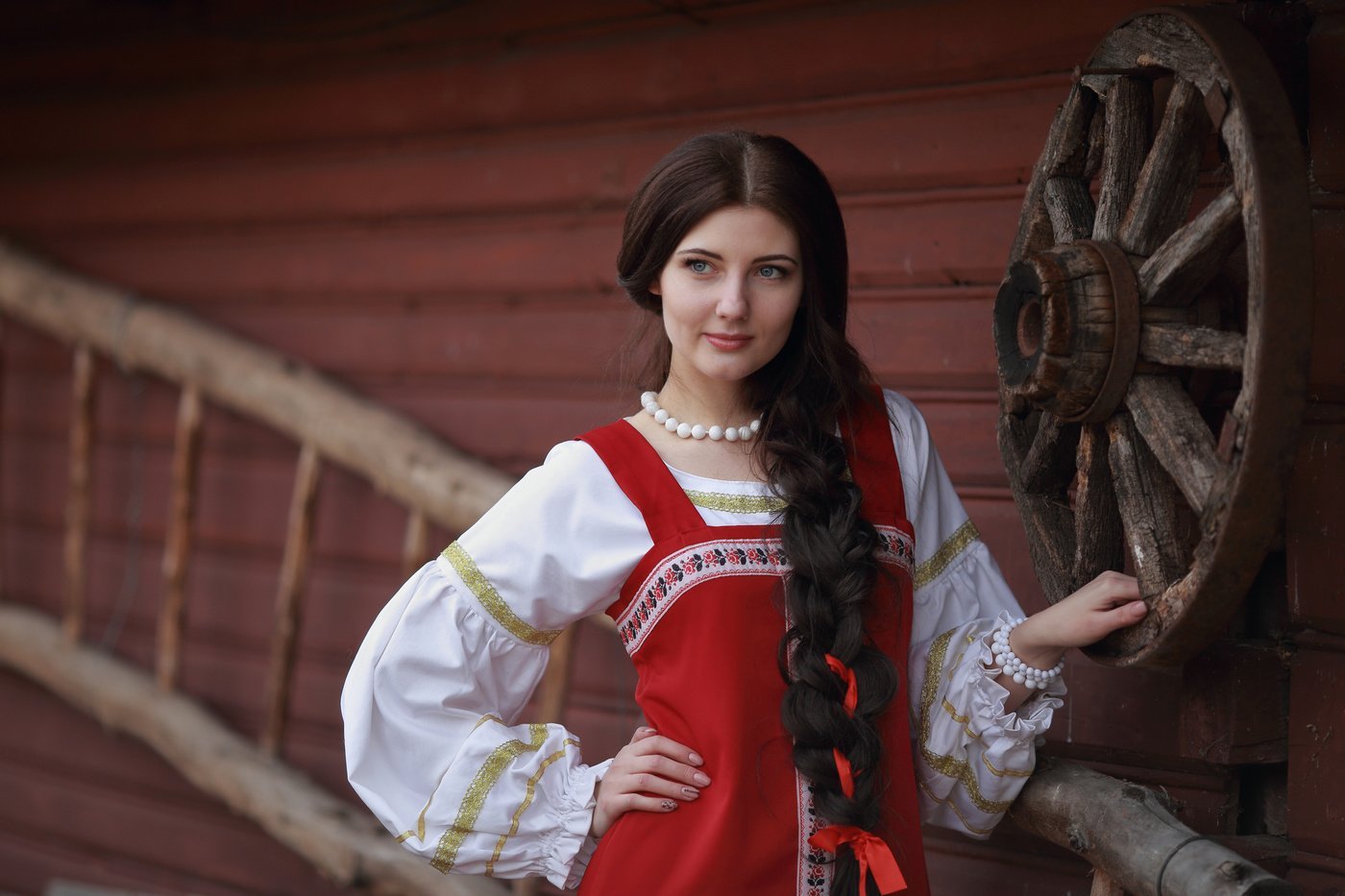 Girls in Slavic costumes in Zaporozhye